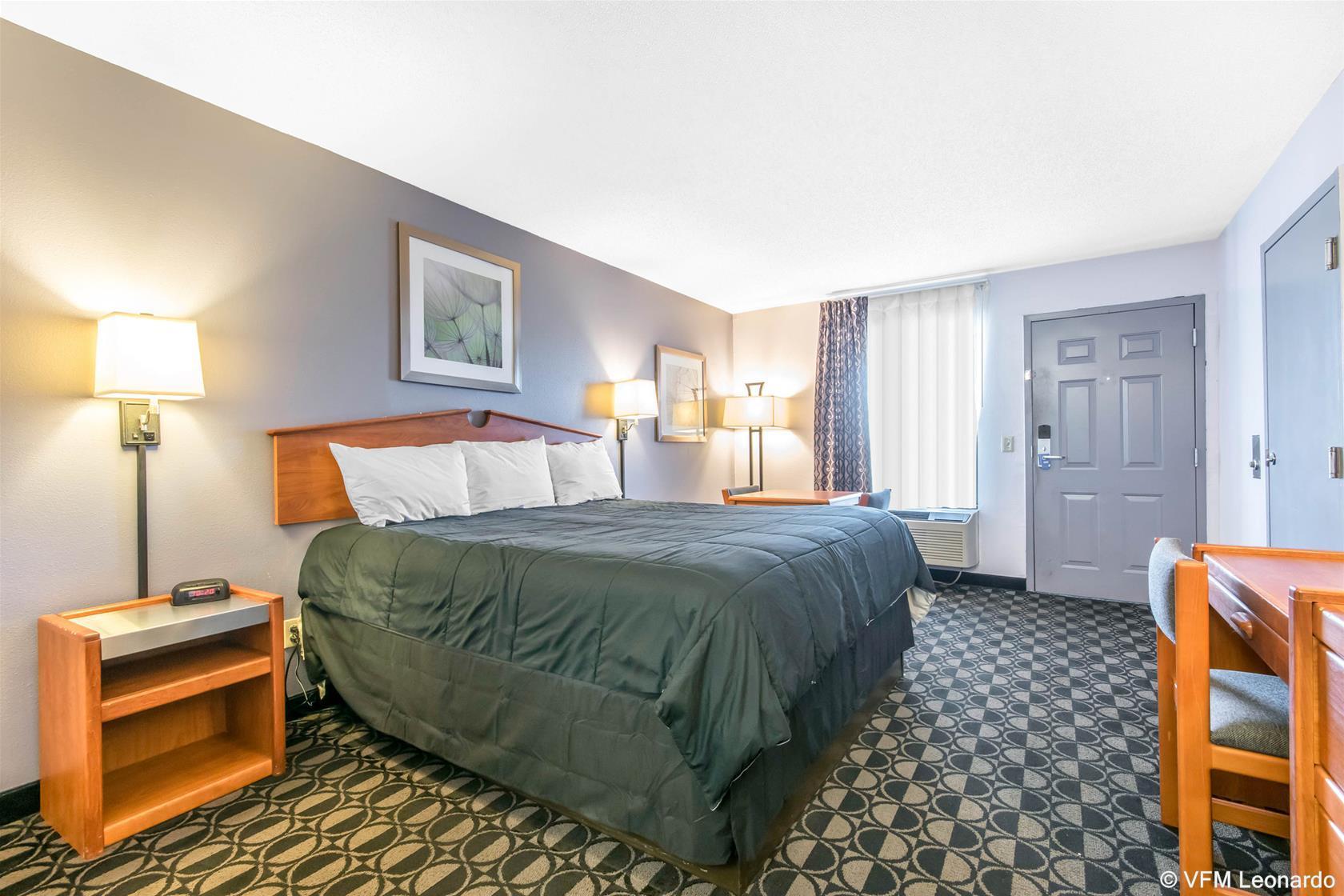 Studio 6 Suites Louisville Ky Airport/Expo Center ภายนอก รูปภาพ